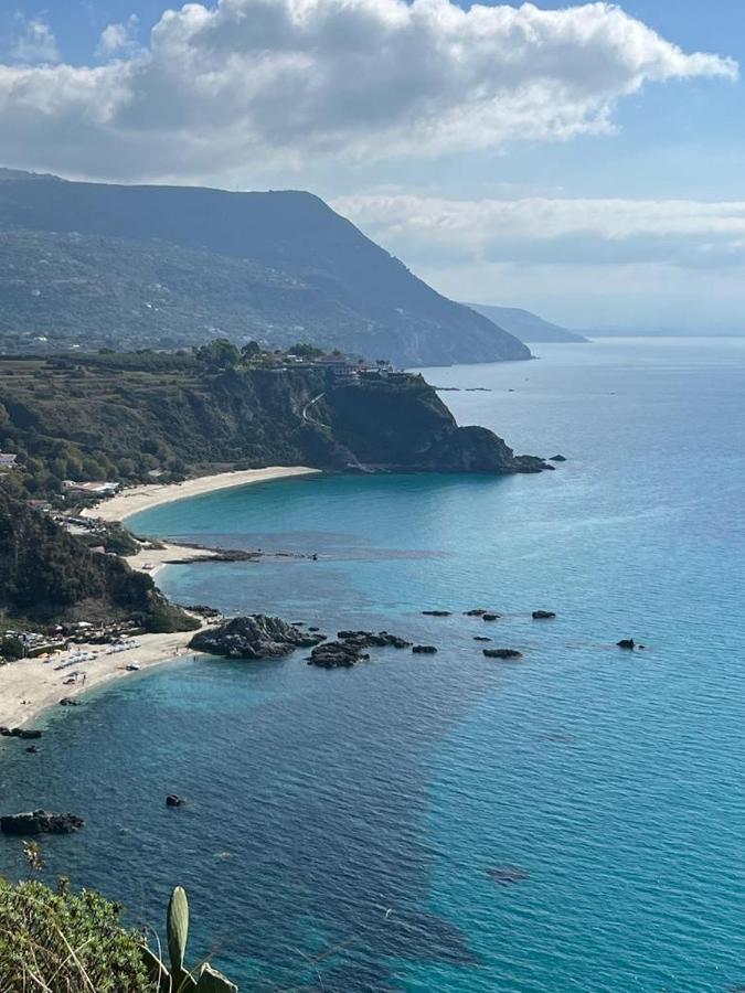 B&B Calabria Mare Falerna Bagian luar foto