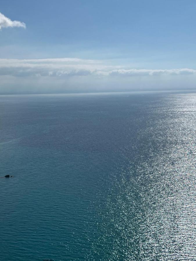B&B Calabria Mare Falerna Bagian luar foto